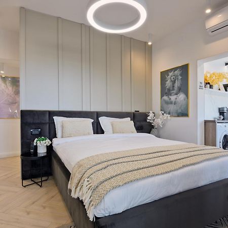 City View - Luxury Apartment A - Old City - Victoriei 부쿠레슈티 외부 사진